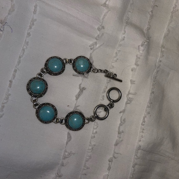 Turquoise and Silver Bracelet - Picture 3 of 3